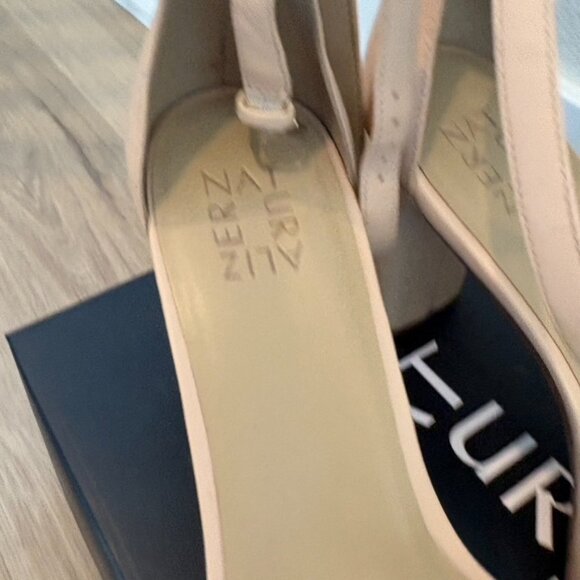 Naturalizer Joy Sandals New in Box Nude Sz 11M - Picture 3 of 6